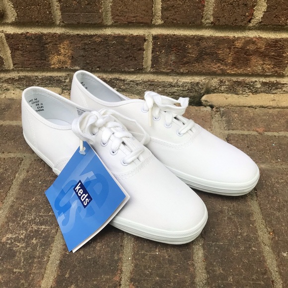 NWT Keds White Canvas Sneakers Size 7.5